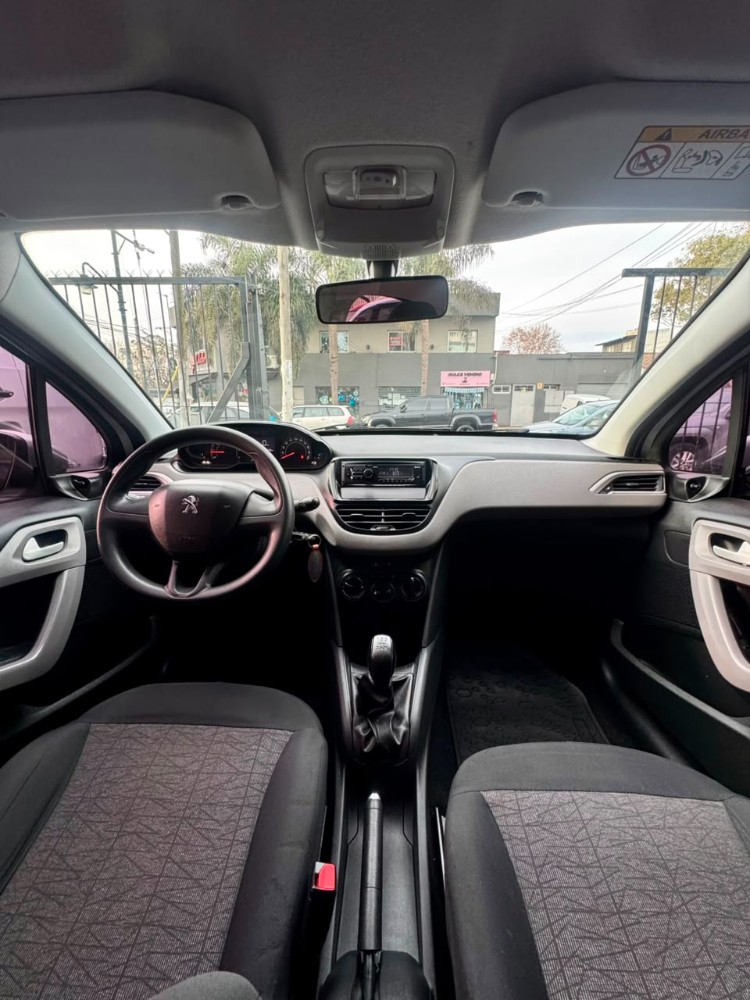 Peugeot 208 Active — foto 12